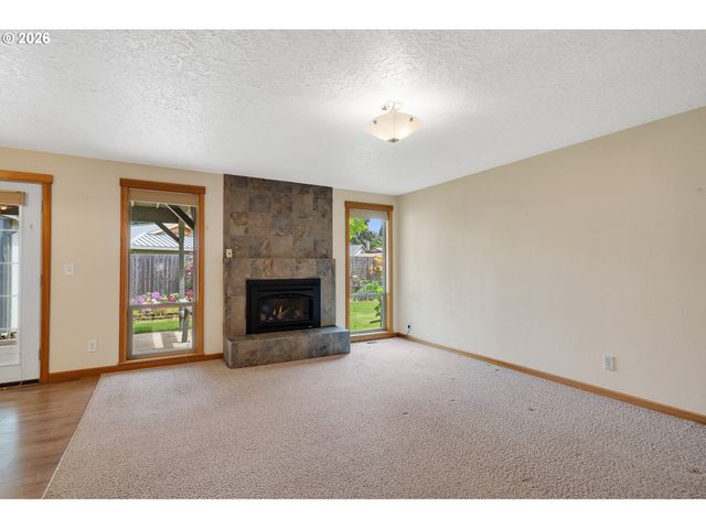 3113 B St, Forest Grove, OR 97116