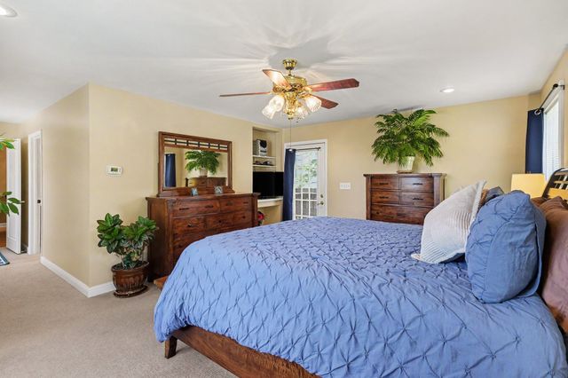824 Roseview Dr, Nashville, TN 37206