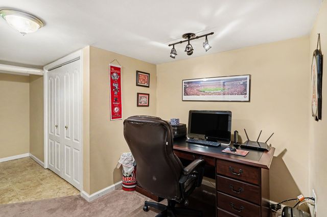 824 Roseview Dr, Nashville, TN 37206