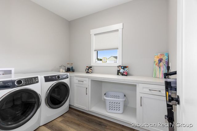 8056 Tramway Drive SW, Byron Center, MI 49315