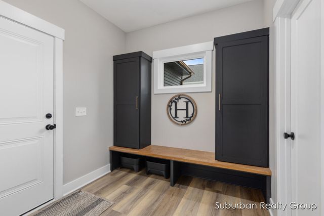 8056 Tramway Drive SW, Byron Center, MI 49315