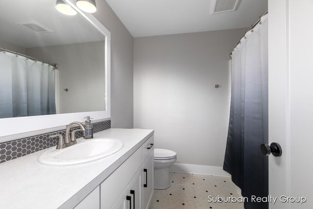 8056 Tramway Drive SW, Byron Center, MI 49315