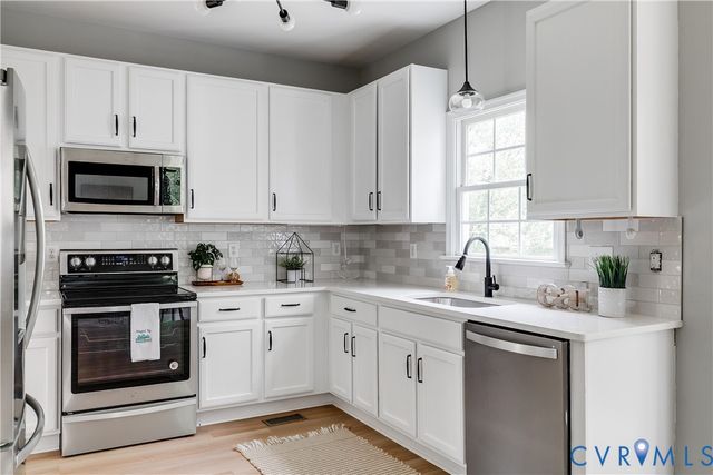 11512 Saddleridge Rd, Glen Allen, VA 23059