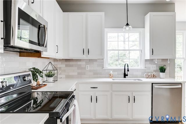 11512 Saddleridge Rd, Glen Allen, VA 23059