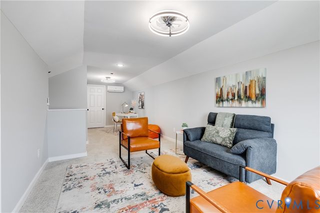 11512 Saddleridge Rd, Glen Allen, VA 23059