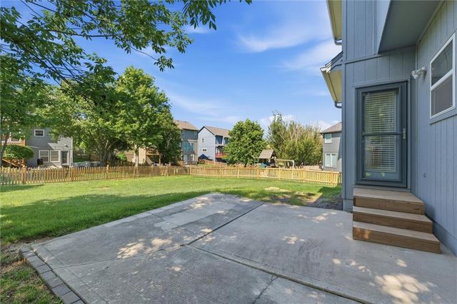 21104 W 53rd Terrace, Shawnee, KS 66218