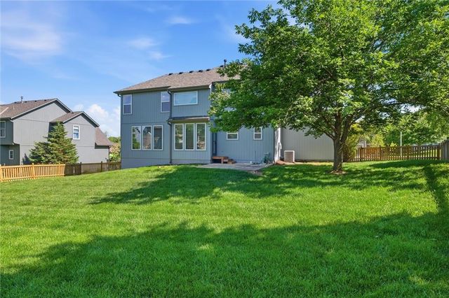 21104 W 53rd Terrace, Shawnee, KS 66218