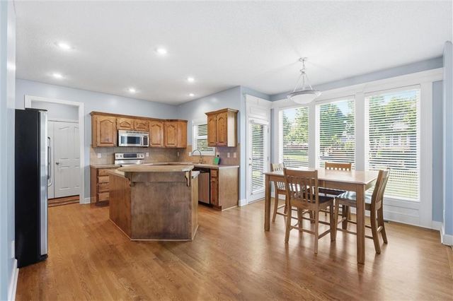 21104 W 53rd Terrace, Shawnee, KS 66218
