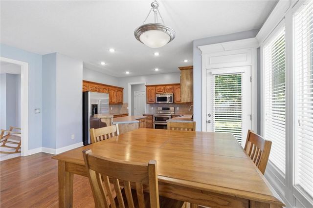 21104 W 53rd Terrace, Shawnee, KS 66218