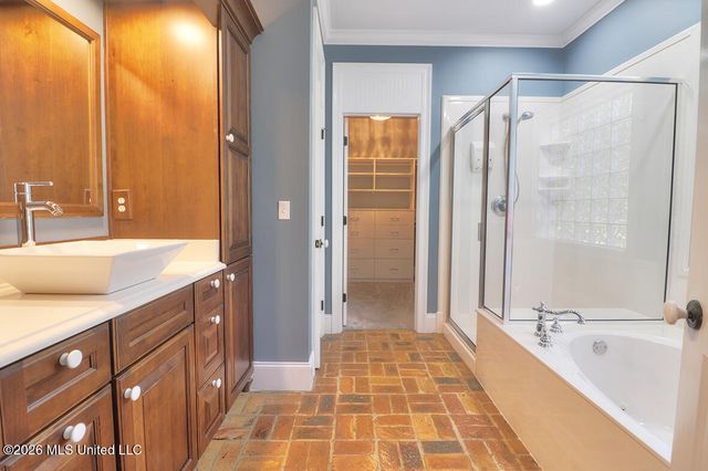 7388 Live Oak Way, Pass Christian, MS 39571