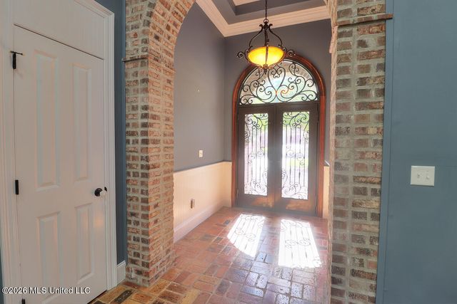 7388 Live Oak Way, Pass Christian, MS 39571