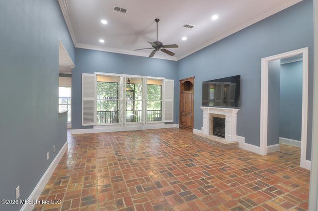 7388 Live Oak Way, Pass Christian, MS 39571