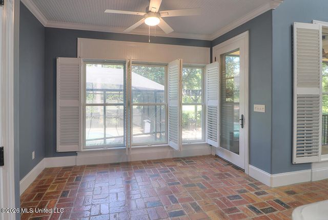 7388 Live Oak Way, Pass Christian, MS 39571
