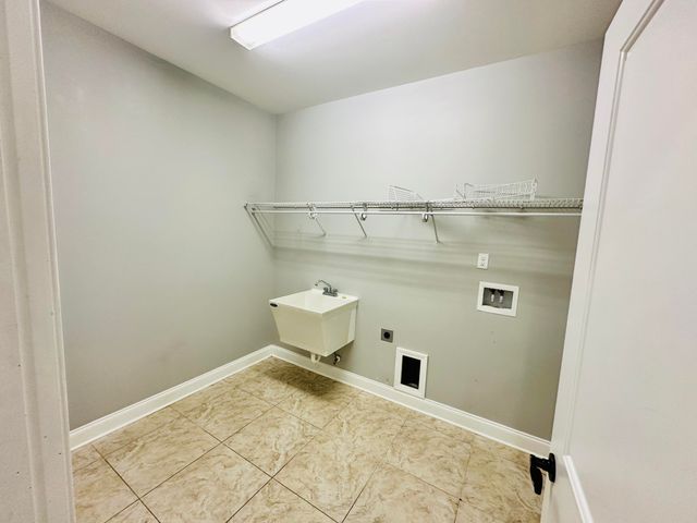 118 NW Jonquil Avenue, Fort Walton Beach, FL 32548