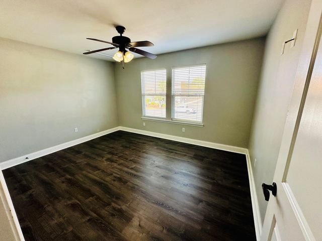 118 NW Jonquil Avenue, Fort Walton Beach, FL 32548