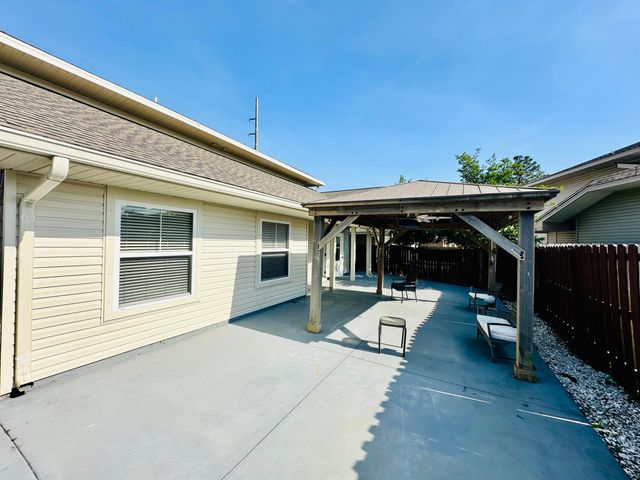 118 NW Jonquil Avenue, Fort Walton Beach, FL 32548