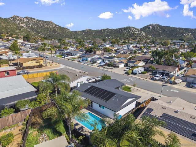 10252 Santana Street, Santee, CA 92071