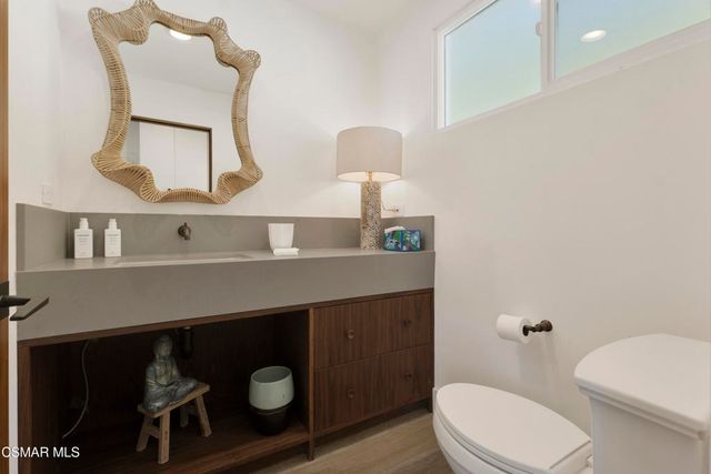 4500 Stark Avenue, Woodland Hills, CA 91364