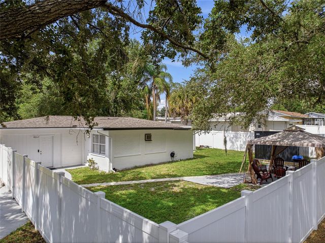 4015 RIVER HILLS DRIVE, Tampa, FL 33617