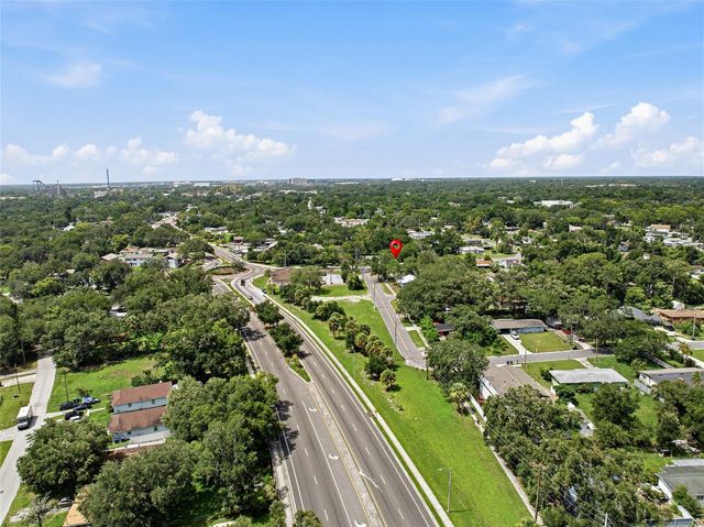 4015 RIVER HILLS DRIVE, Tampa, FL 33617