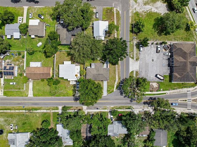 4015 RIVER HILLS DRIVE, Tampa, FL 33617