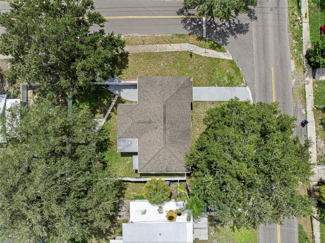 4015 RIVER HILLS DRIVE, Tampa, FL 33617