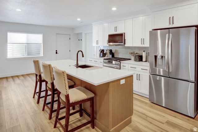 2288 E PARKSIDE CIR, South Ogden, UT 84403
