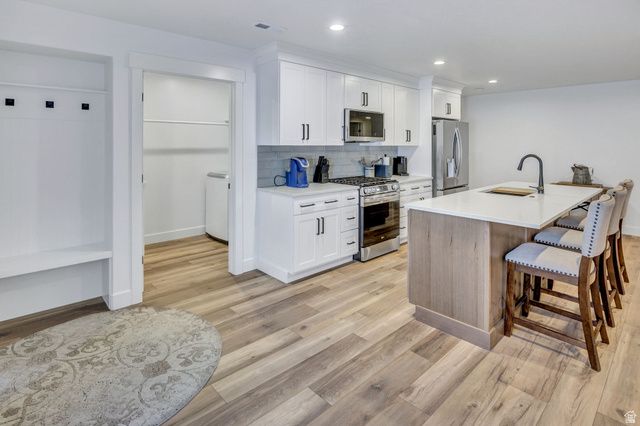 2288 E PARKSIDE CIR, South Ogden, UT 84403