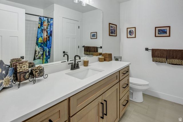 2288 E PARKSIDE CIR, South Ogden, UT 84403