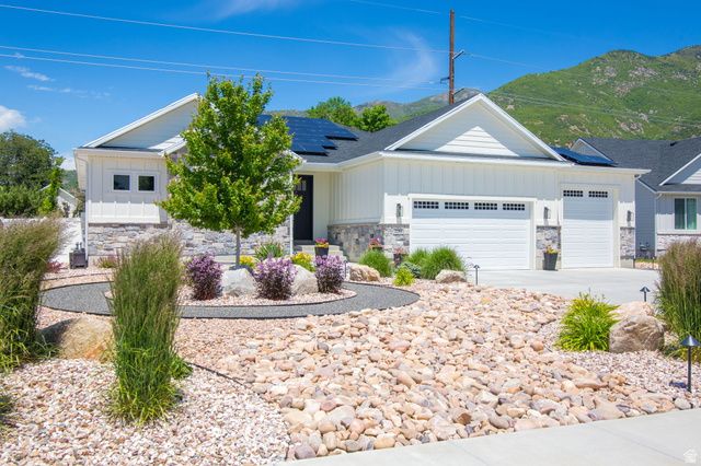 2288 E PARKSIDE CIR, South Ogden, UT 84403