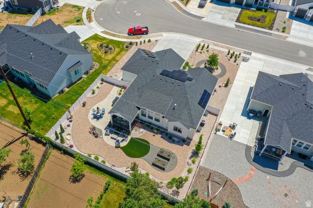 2288 E PARKSIDE CIR, South Ogden, UT 84403