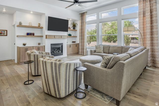 2288 E PARKSIDE CIR, South Ogden, UT 84403