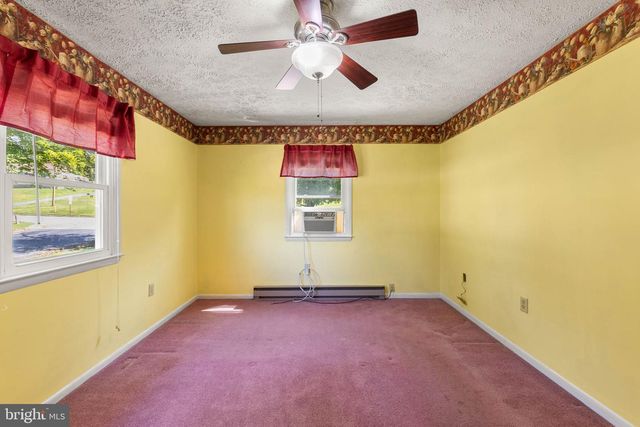 238 INDIAN SPRING RD, Woodstock, VA 22664