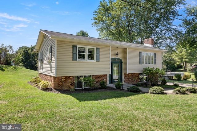 238 INDIAN SPRING RD, Woodstock, VA 22664