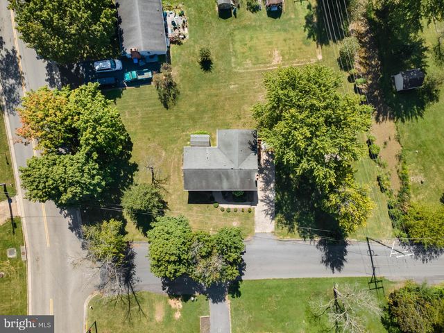 238 INDIAN SPRING RD, Woodstock, VA 22664