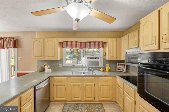 238 INDIAN SPRING RD, Woodstock, VA 22664