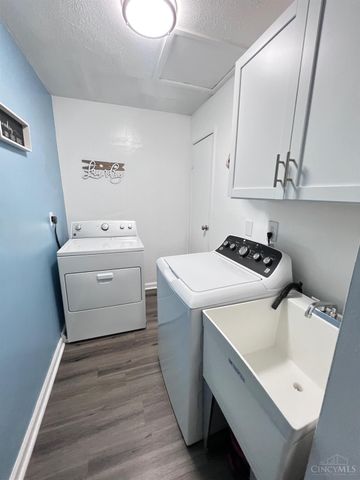 7025 Olentangy Lane, Newtown, OH 45244
