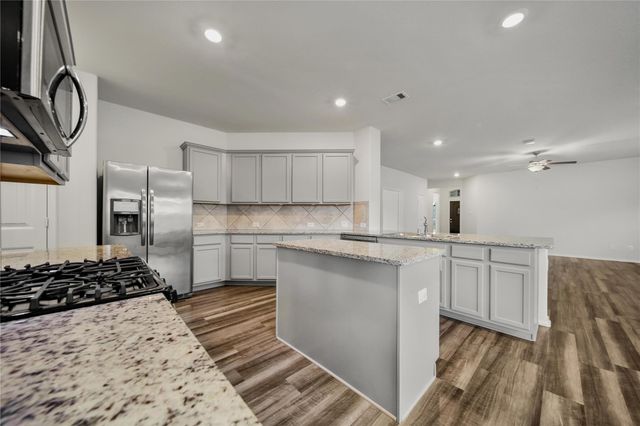 9414 Summer River Drive, Richmond, TX 77406