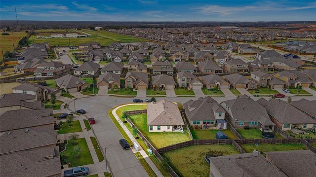 9414 Summer River Drive, Richmond, TX 77406