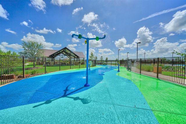 9414 Summer River Drive, Richmond, TX 77406