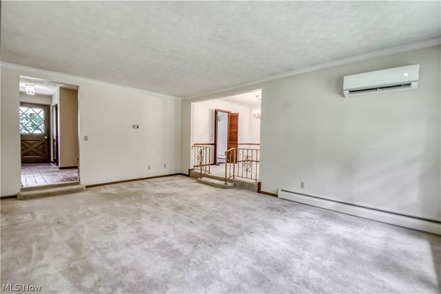 9412 Beaver Creek Drive, Mentor, OH 44060