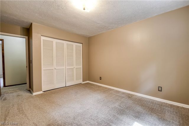 9412 Beaver Creek Drive, Mentor, OH 44060