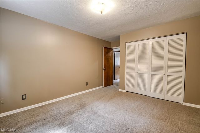 9412 Beaver Creek Drive, Mentor, OH 44060