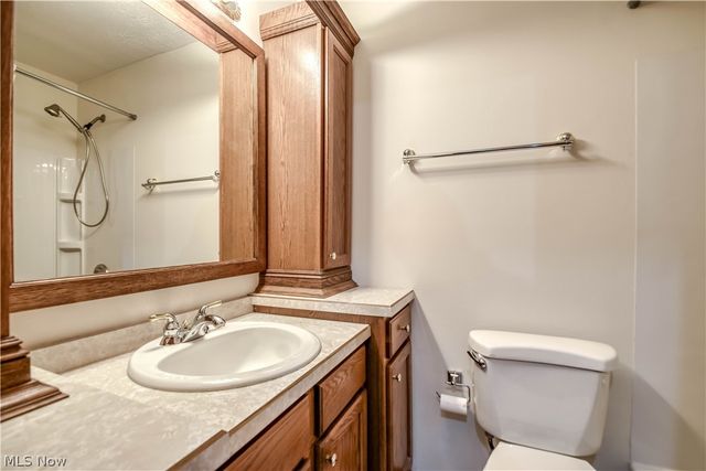 9412 Beaver Creek Drive, Mentor, OH 44060