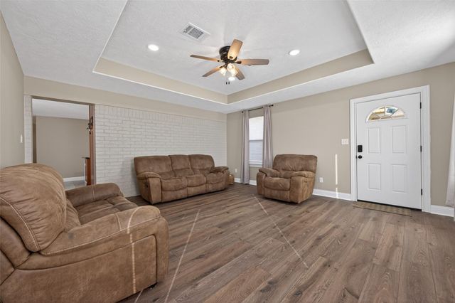 316 County Road 6512, Dayton, TX 77575