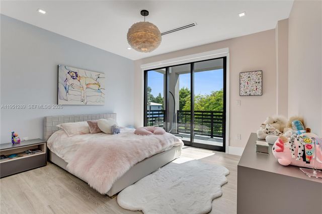 8826 Froude Ave, Surfside, FL 33154