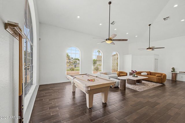 5773 W SHANNON Street, Chandler, AZ 85226