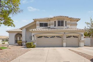 5773 W SHANNON Street, Chandler, AZ 85226