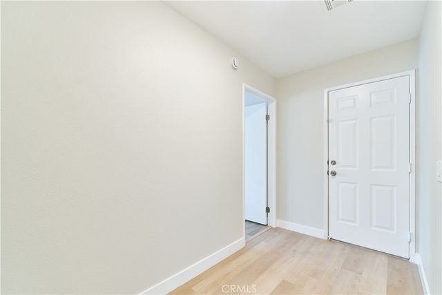 1286 Arctic Avenue, Thermal, CA 92274