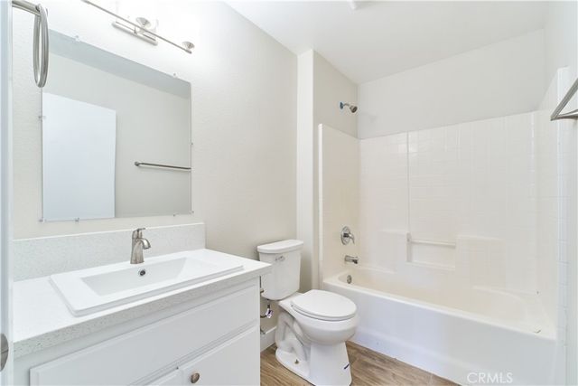 1286 Arctic Avenue, Thermal, CA 92274